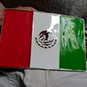 Mexico flag belt buckle approximately 3.75 inch wide fits 1.5 in belt buckle